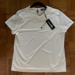 NWT Karl Lagerfeld white top with white lace collar size large